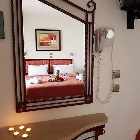 Hotel Philoxenia &