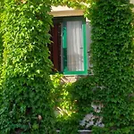Philoxenia & Hotel