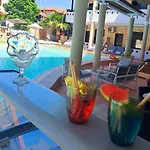 Hotel Philoxenia & 4*