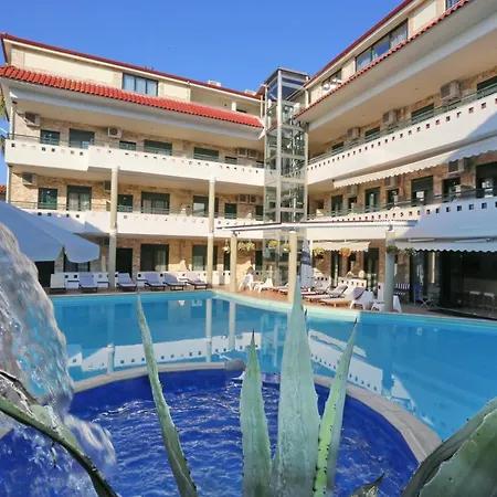 Philoxenia & Hotel