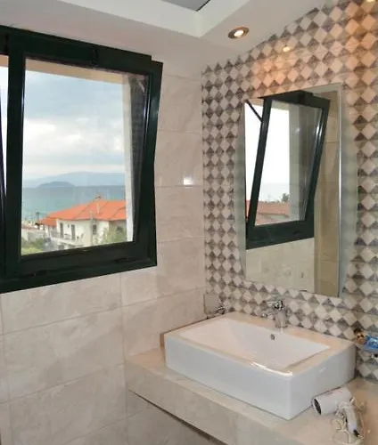 Philoxenia & Hotel 4*