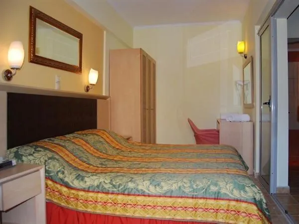 Philoxenia & Hotel 4*